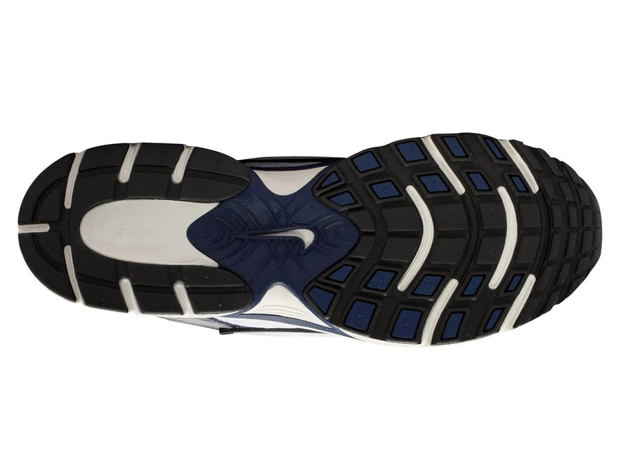 Nike V5 RNR Sneaker - Men's