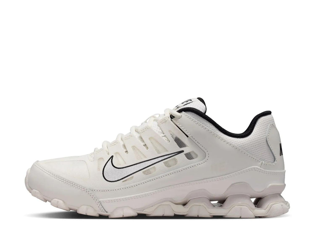 Nike Reax 8 TR Sneaker - Women's