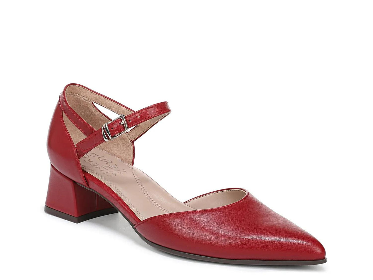 Naturalizer Maddox Pump