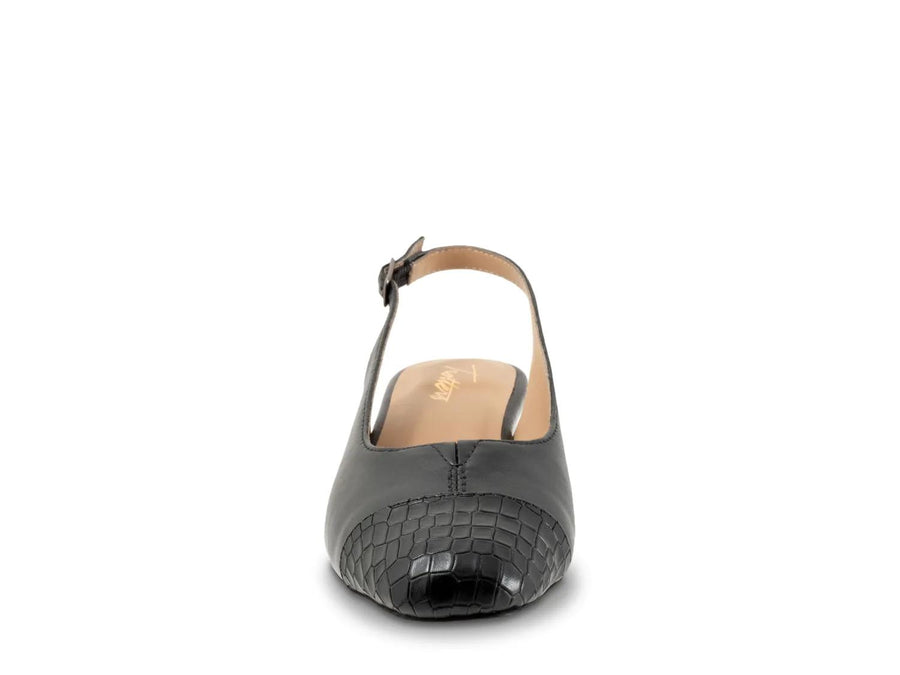 Trotters Dea Wedge Pump