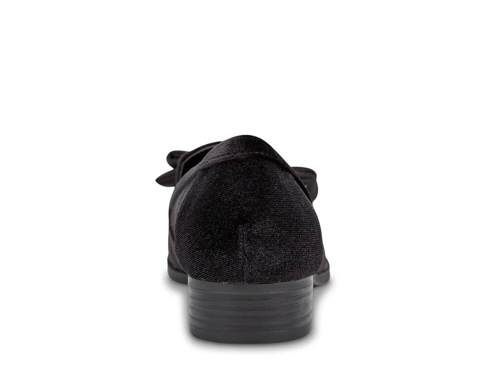 Bandolino Lindio Loafer