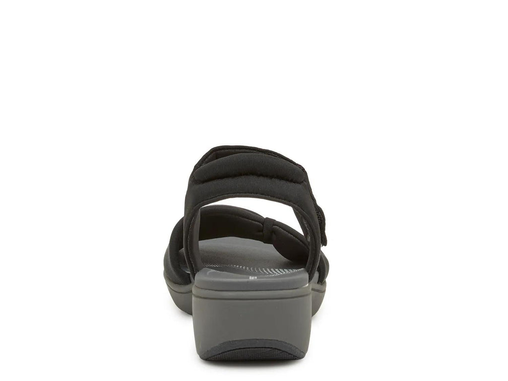 Clarks Cloudsteppers Breezerae Sara Wedge Sandal