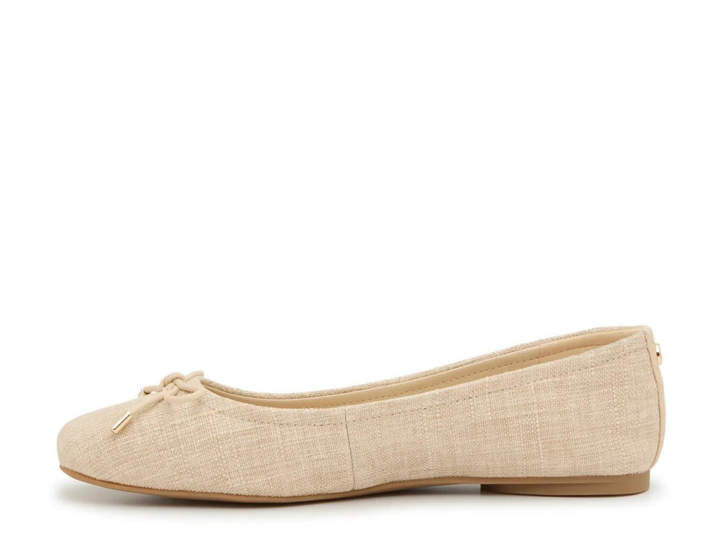 Vince Camuto Vinlyn Ballet Flat