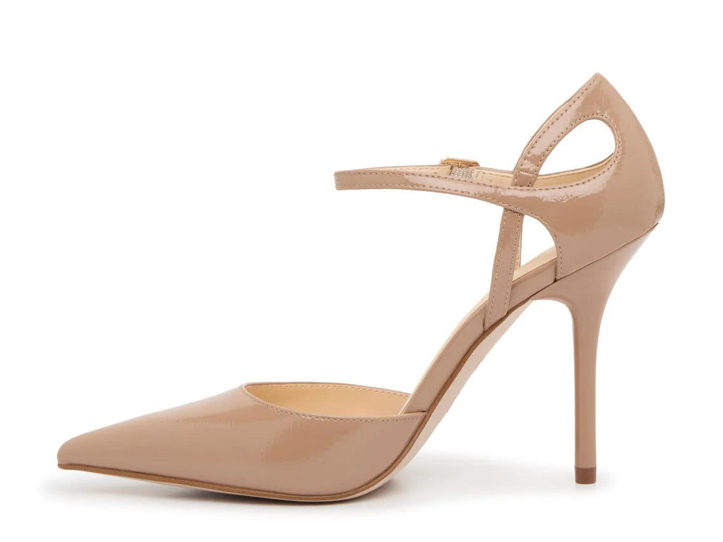 Jessica Simpson Larelin Pump