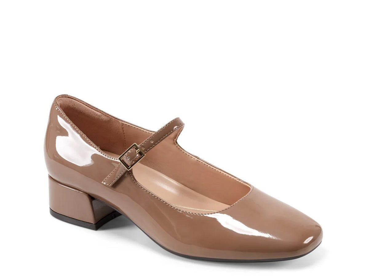 Easy Spirit Janica Pump