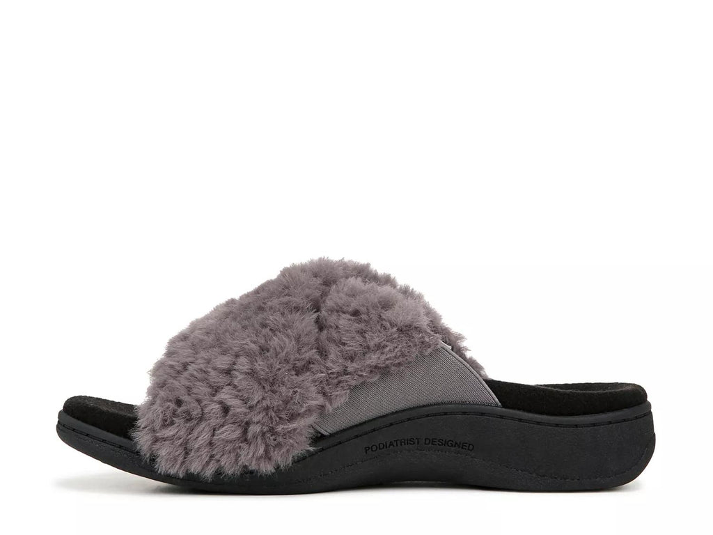 Vionic Relax II Sandal