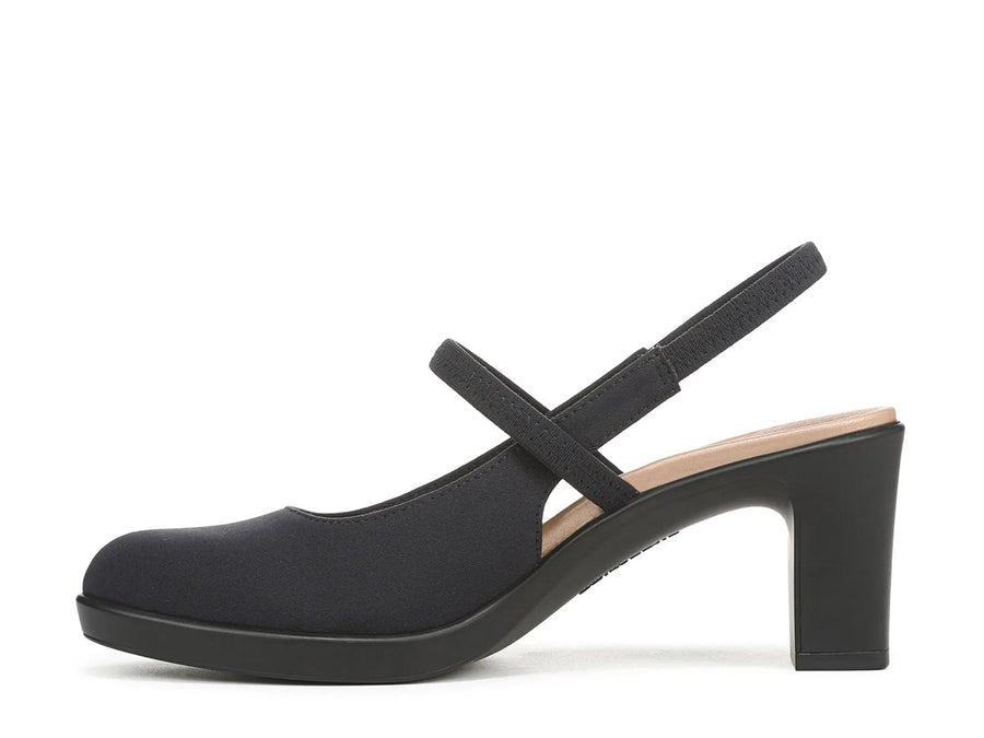Lifestride Evoke Pump