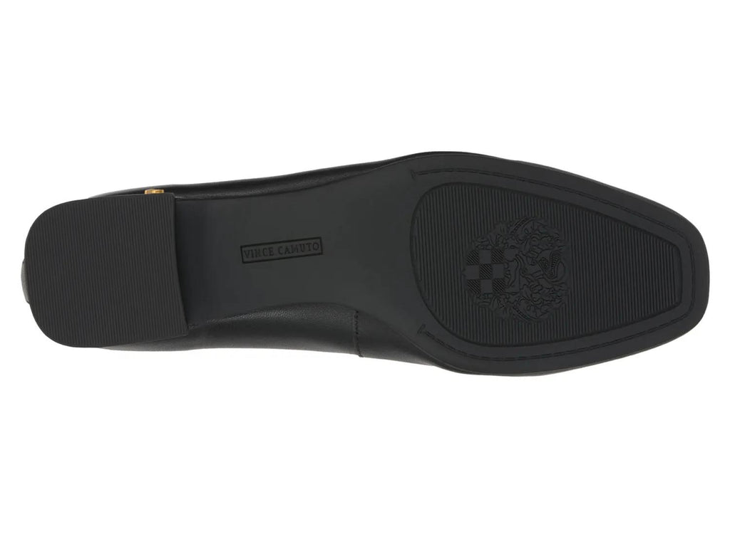 Vince Camuto Jenlea Flat