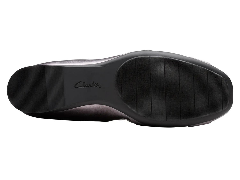 Clarks Jazmynn Gem Slip-On