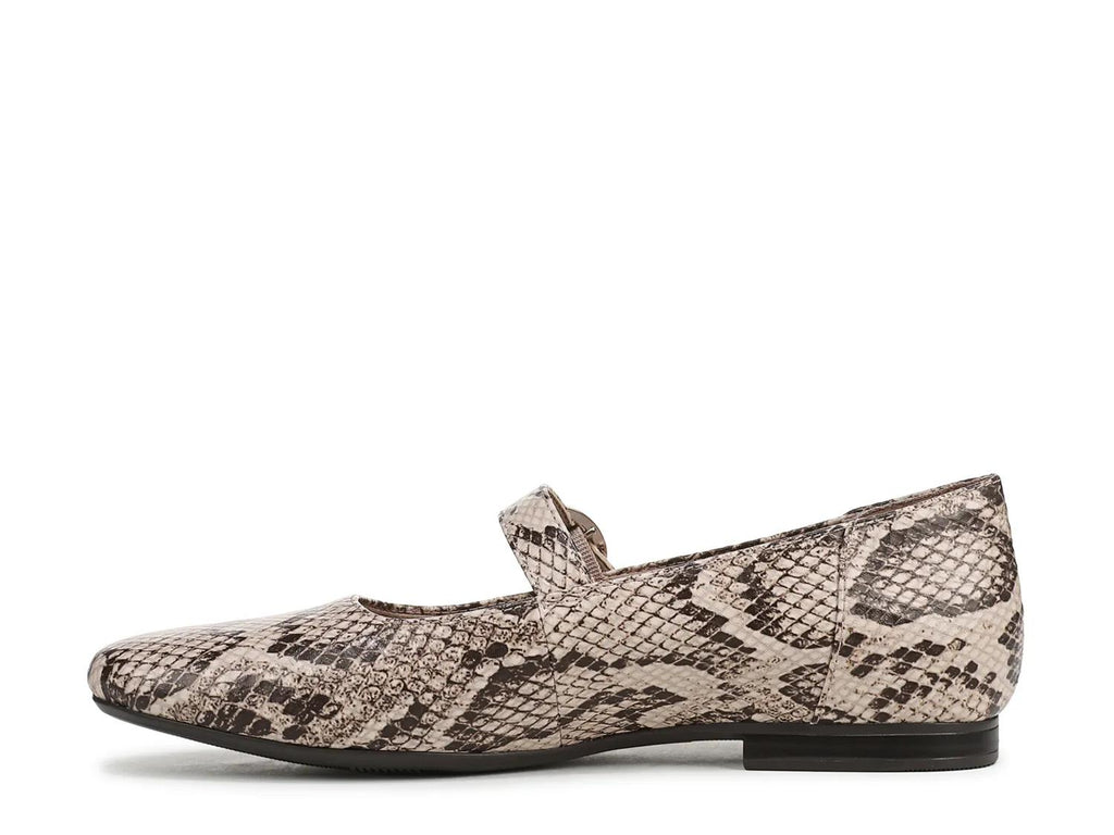 Naturalizer Kelly Mary Jane Flat