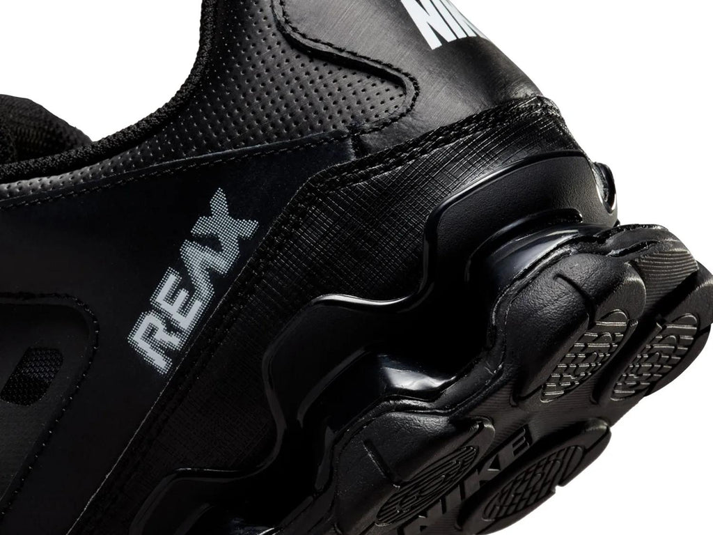 Nike Reax 8 TR Sneaker - Men's