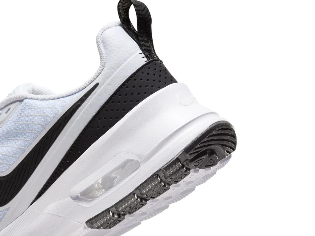 Nike Air Nuaxis Running Shoe - Men's