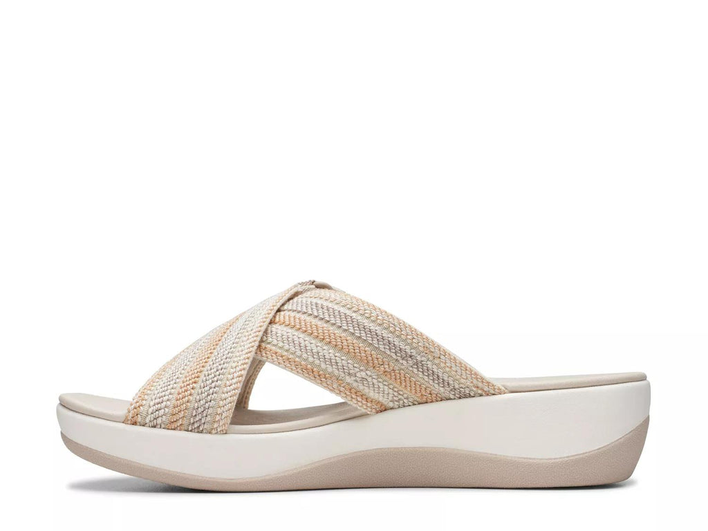 Clarks Cloudsteppers Arla Wave Sandal