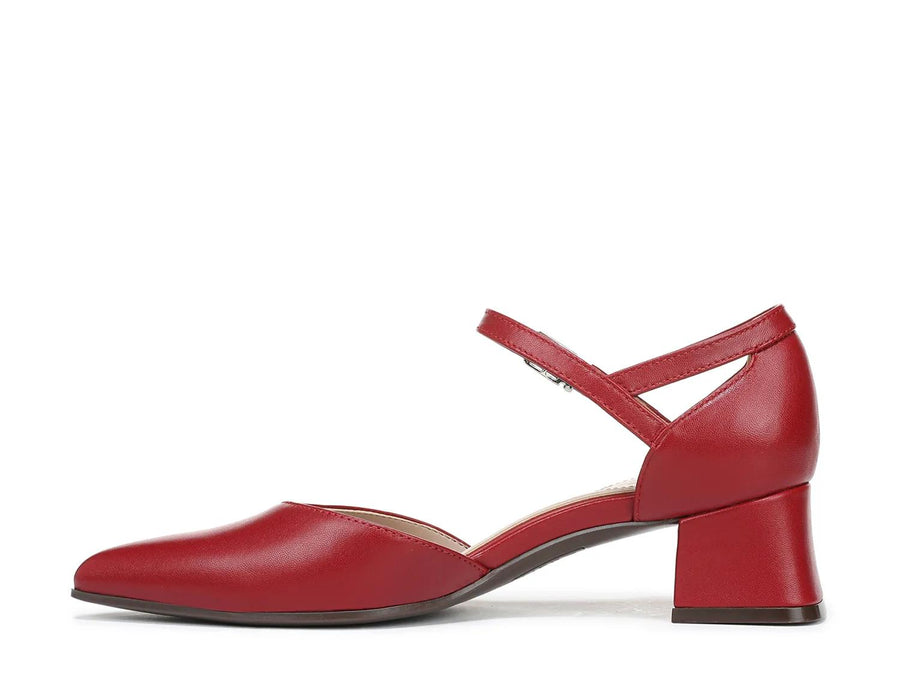 Naturalizer Maddox Pump
