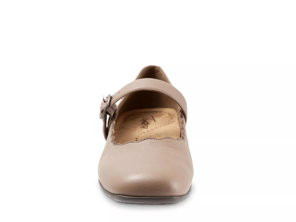 Trotters Sugar Mary Jane Flat