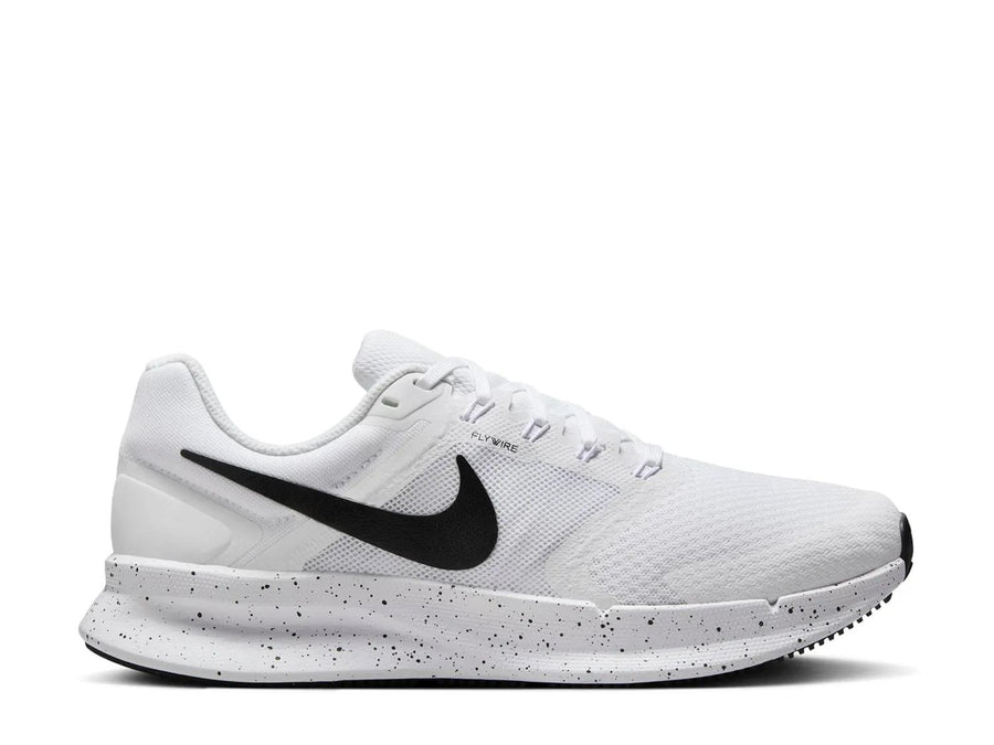 Nike Run Swift 3 Running Shoe - Women's