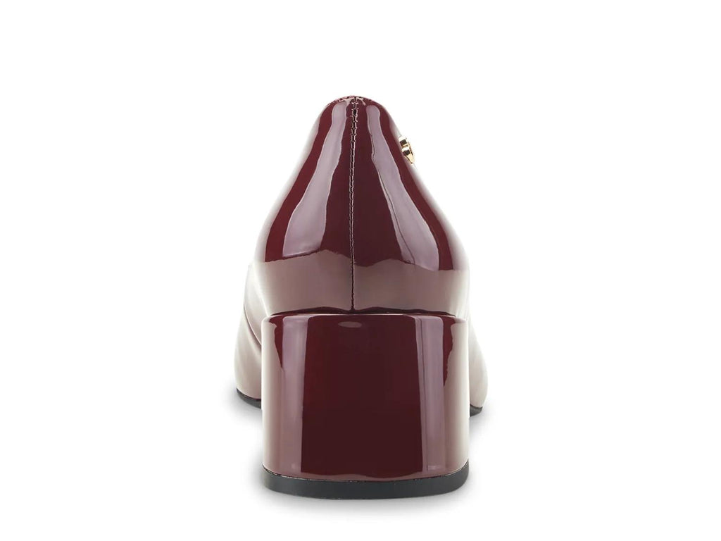 Bandolino Caser Pump - Women's