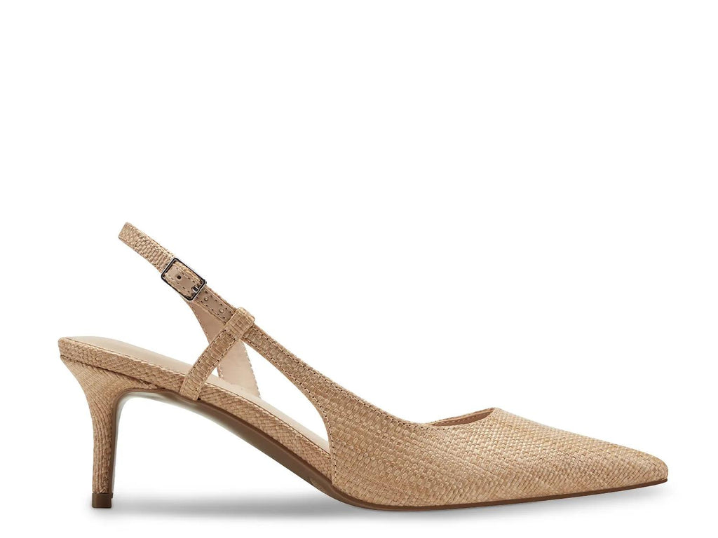 Marc Fisher Caya Pump