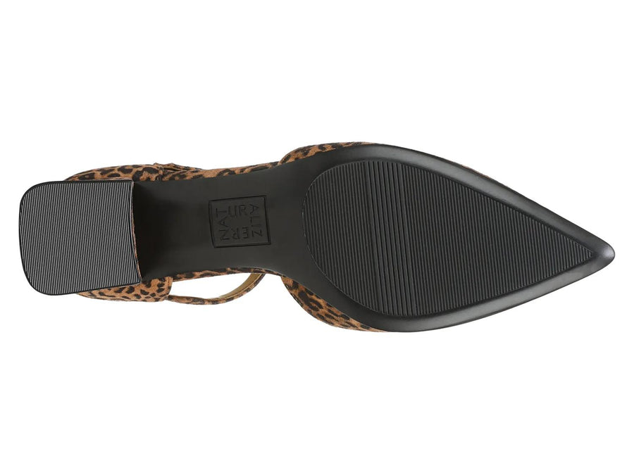 Naturalizer Maddox Pump