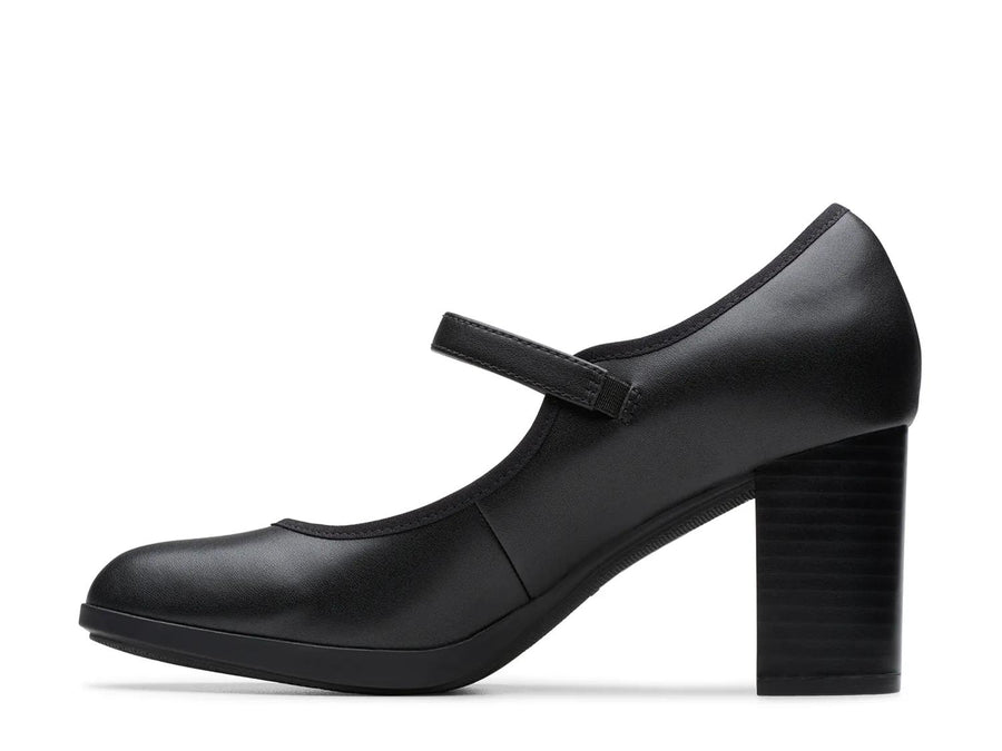 Clarks Bayla Lily Mary Jane Pump