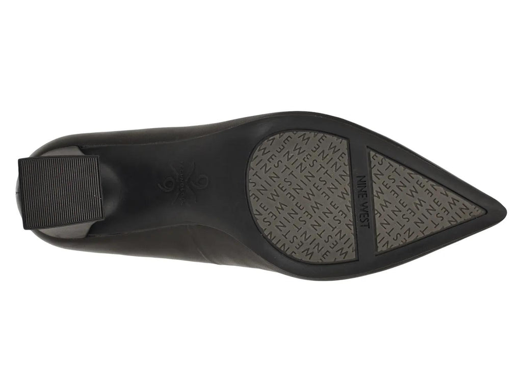 Nine West Kalore Pump