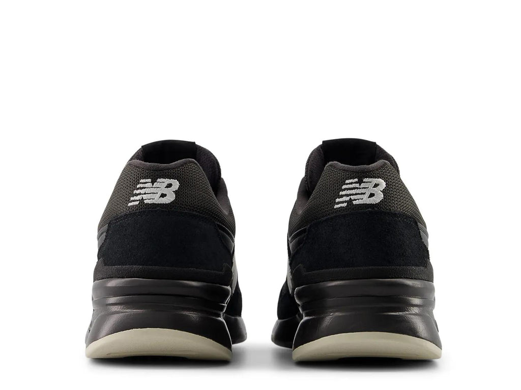 New Balance 997H Sneaker - Men's