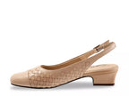 Trotters Dea Pump