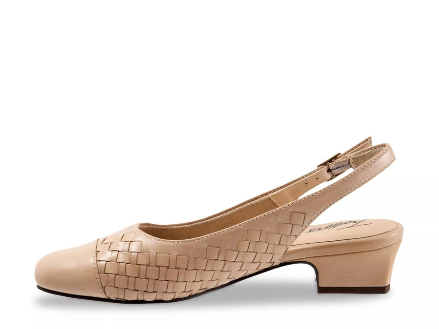 Trotters Dea Pump