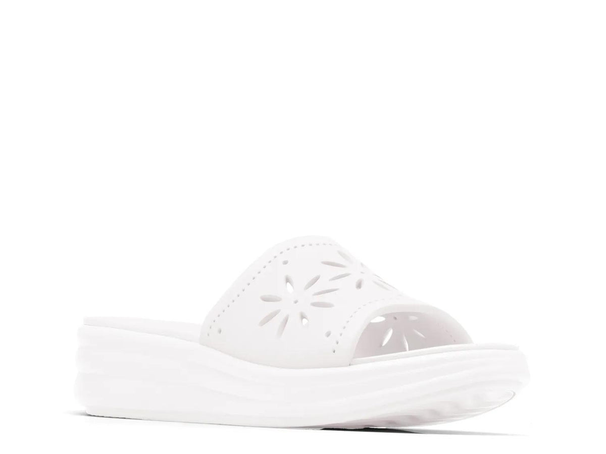 Clarks Cloudsteppers Drift Floral Wedge Sandal