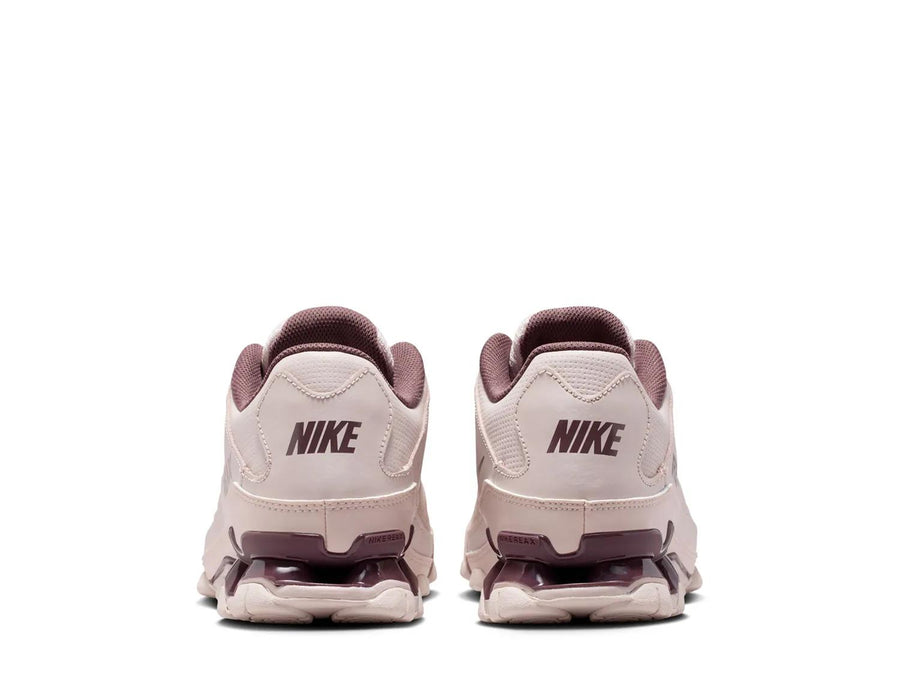Nike Reax 8 TR Sneaker - Women's