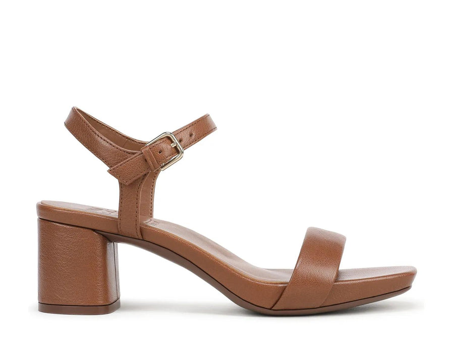Naturalizer Izzy Sandal