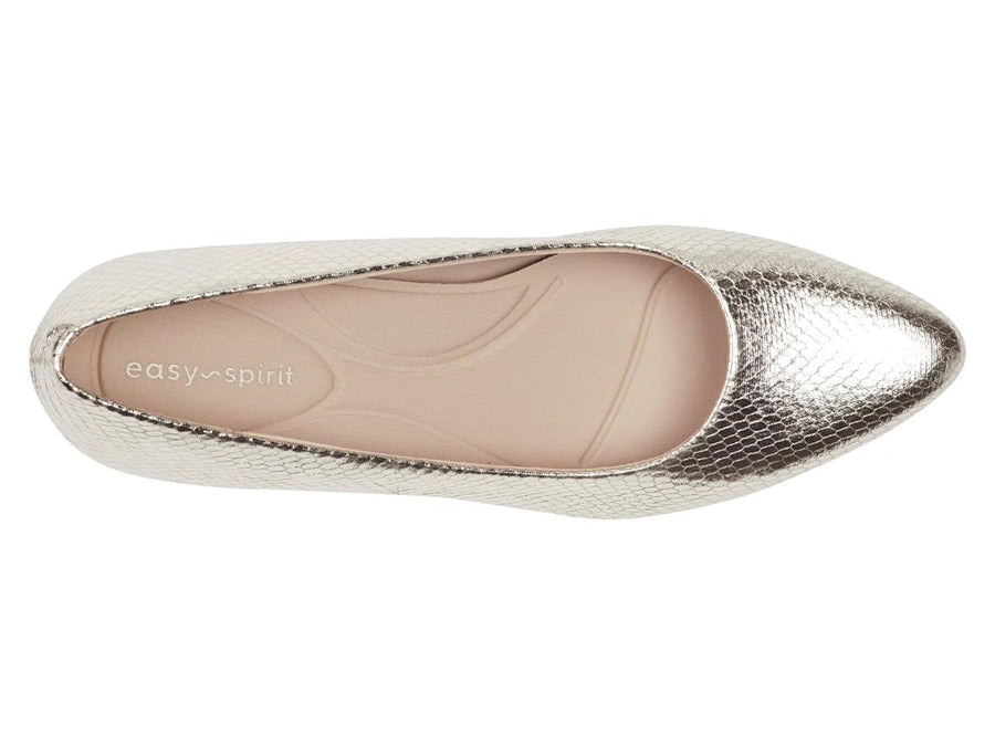 Easy Spirit Nicole Pump
