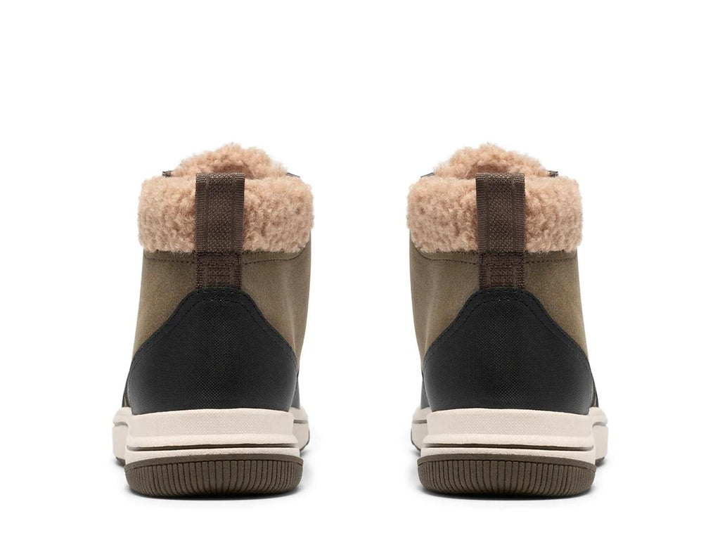 Clarks Cloudsteppers Breeze Moss Bootie