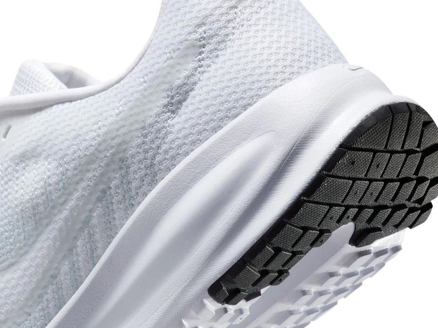 Nike Run Defy Running Shoe - Men's