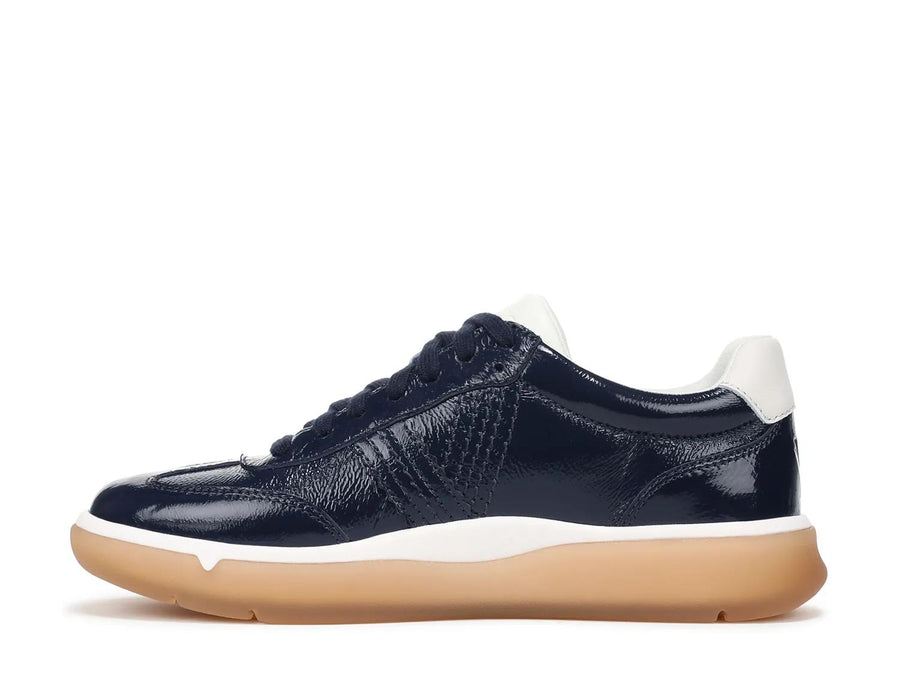 Vionic City Walk Sneaker