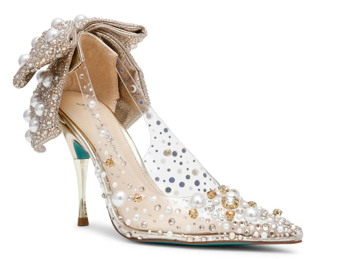 Betsey Johnson Esmy Pump