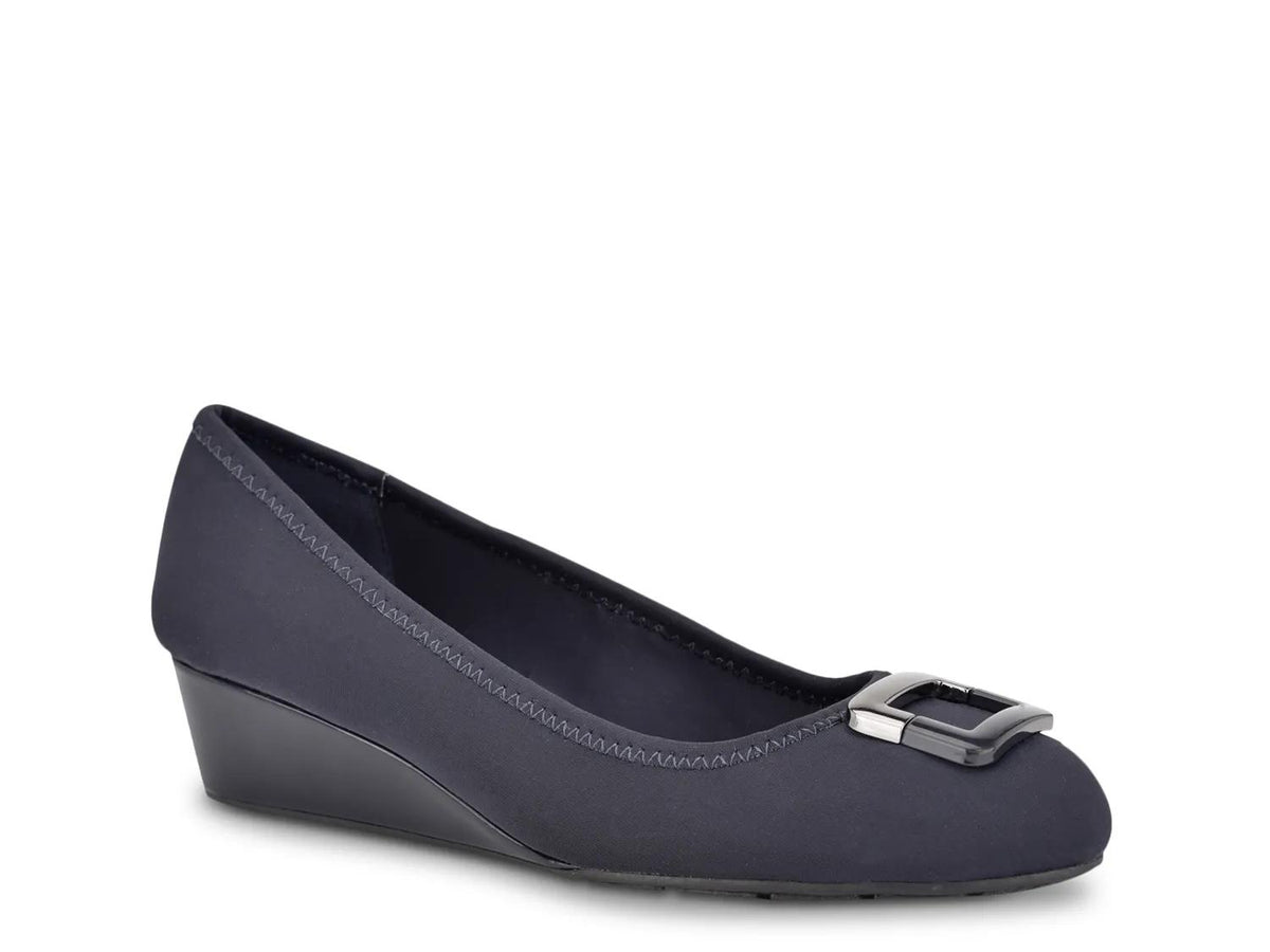 Bandolino Tad 2 Wedge Pump