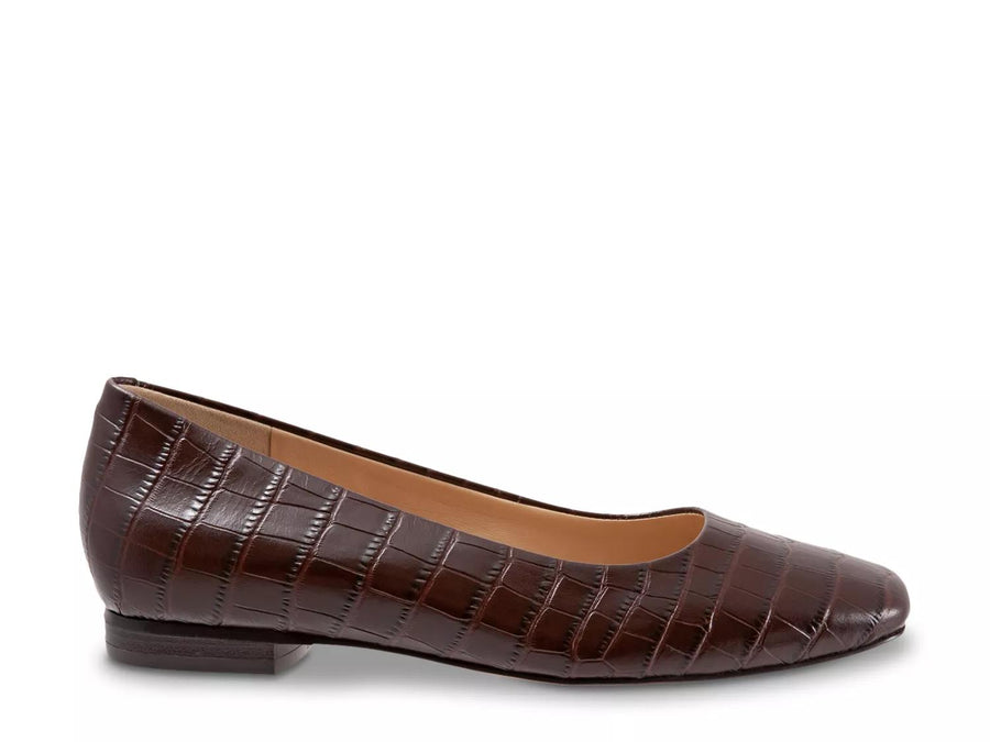 Trotters Honor Flat