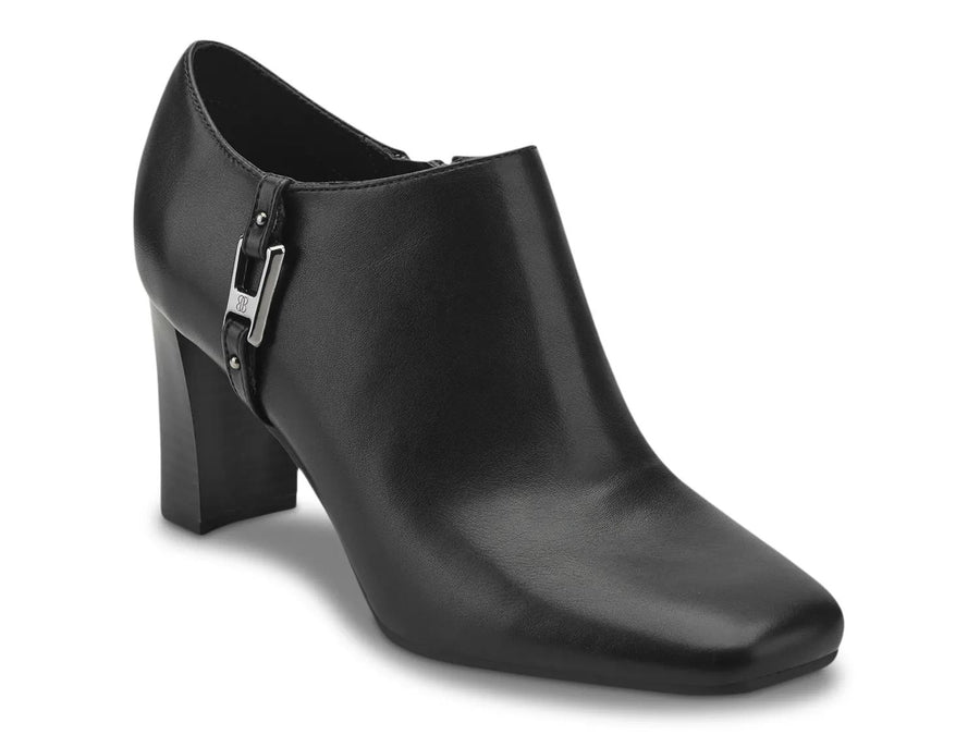 Bandolino Urbiny Bootie