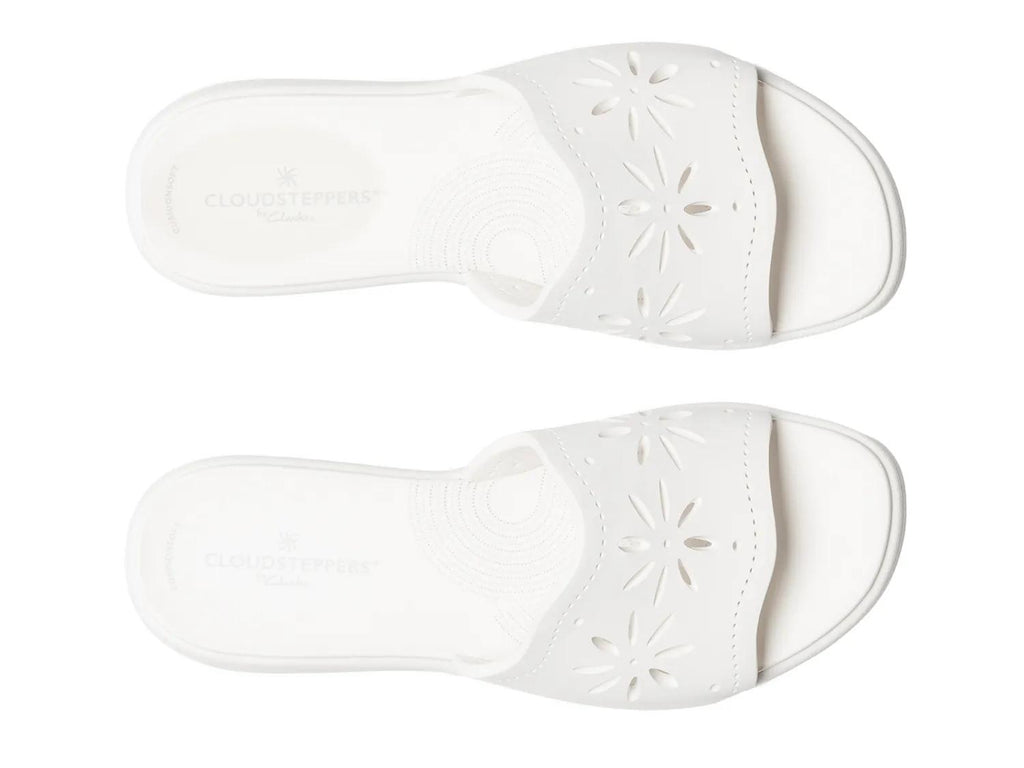 Clarks Cloudsteppers Drift Floral Wedge Sandal