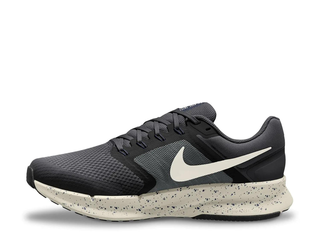 Nike Run Swift 3 Running Shoe - Men's