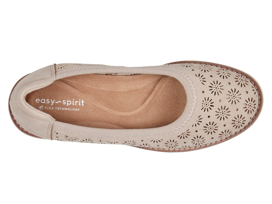 Easy Spirit Keliann Flat