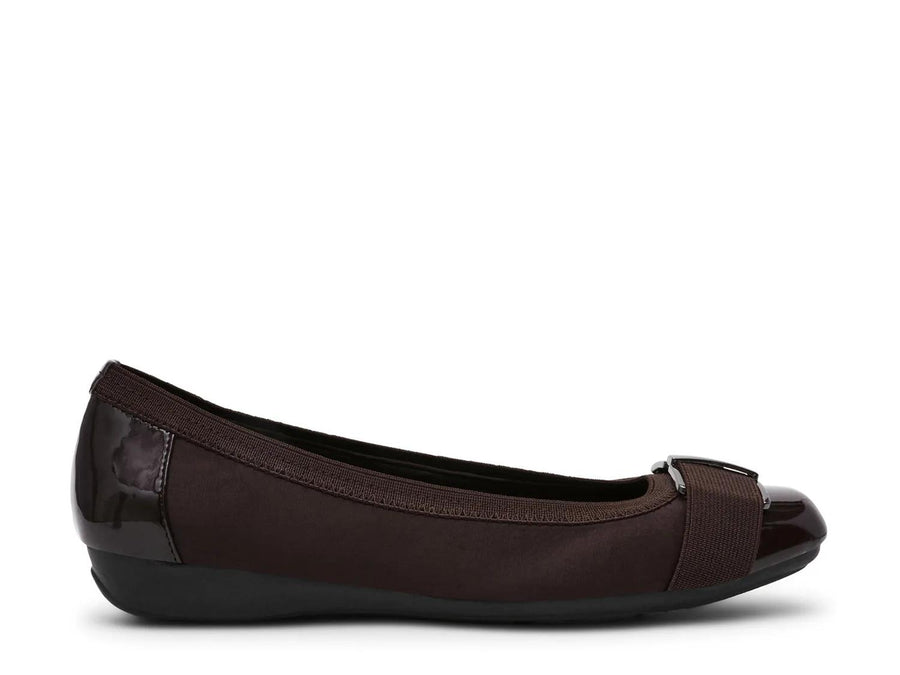 Anne Klein Ultimate Flat