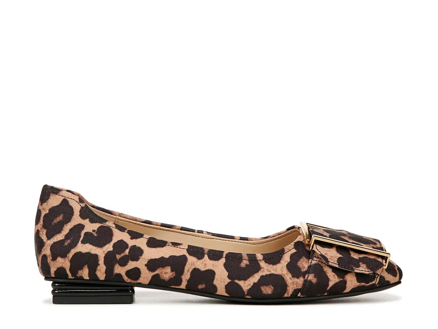 Franco Sarto Tahlia Flat