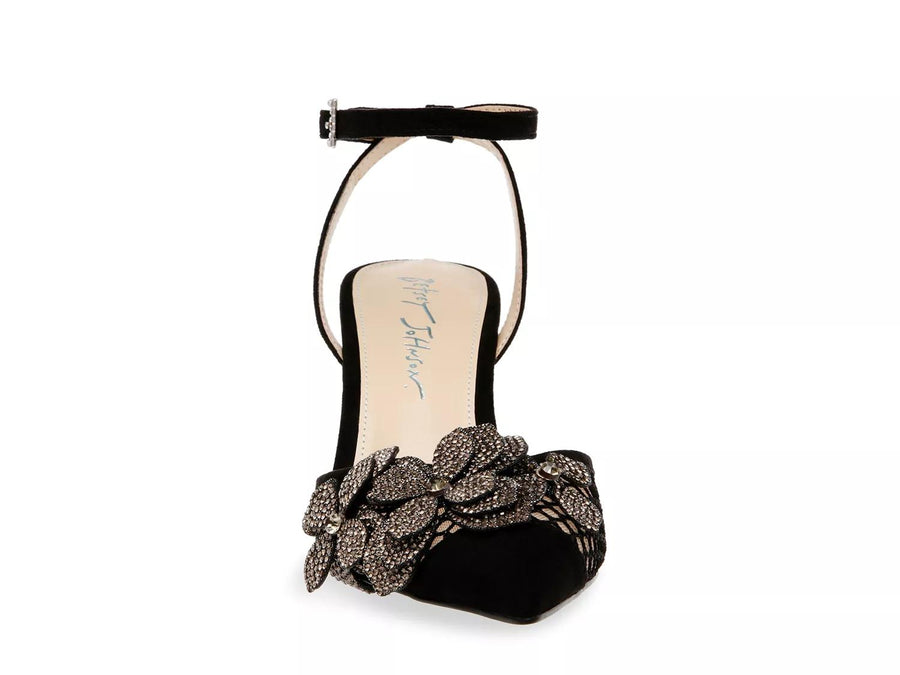 Betsey Johnson Elma Pump