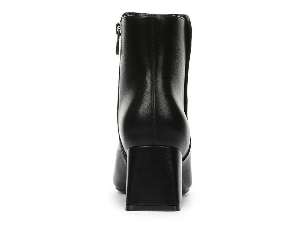 Naturalizer Delaney Bootie - Women's