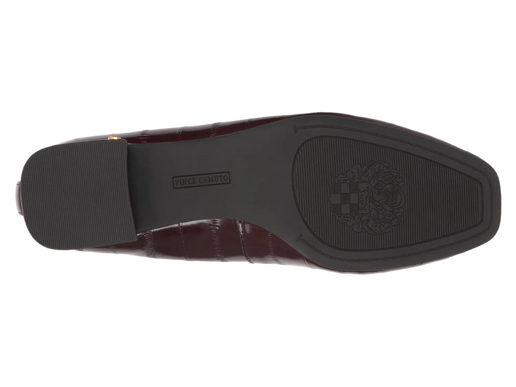 Vince Camuto Jenlea Flat