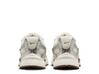 Nike V5 RNR Sneaker - Women's