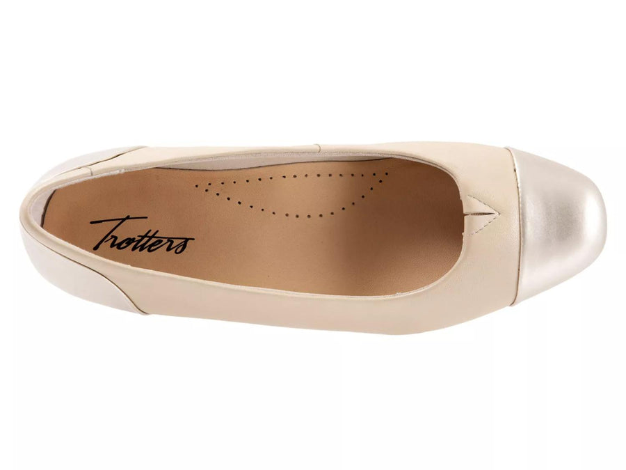 Trotters Daisy Pump