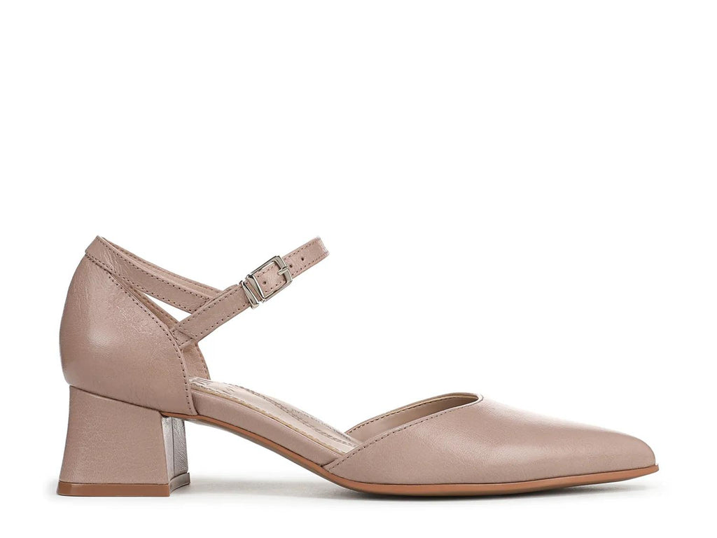 Naturalizer Maddox Pump